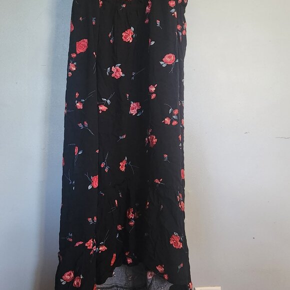 Romantic Cap sleeve floral dress - Picture 2 of 5